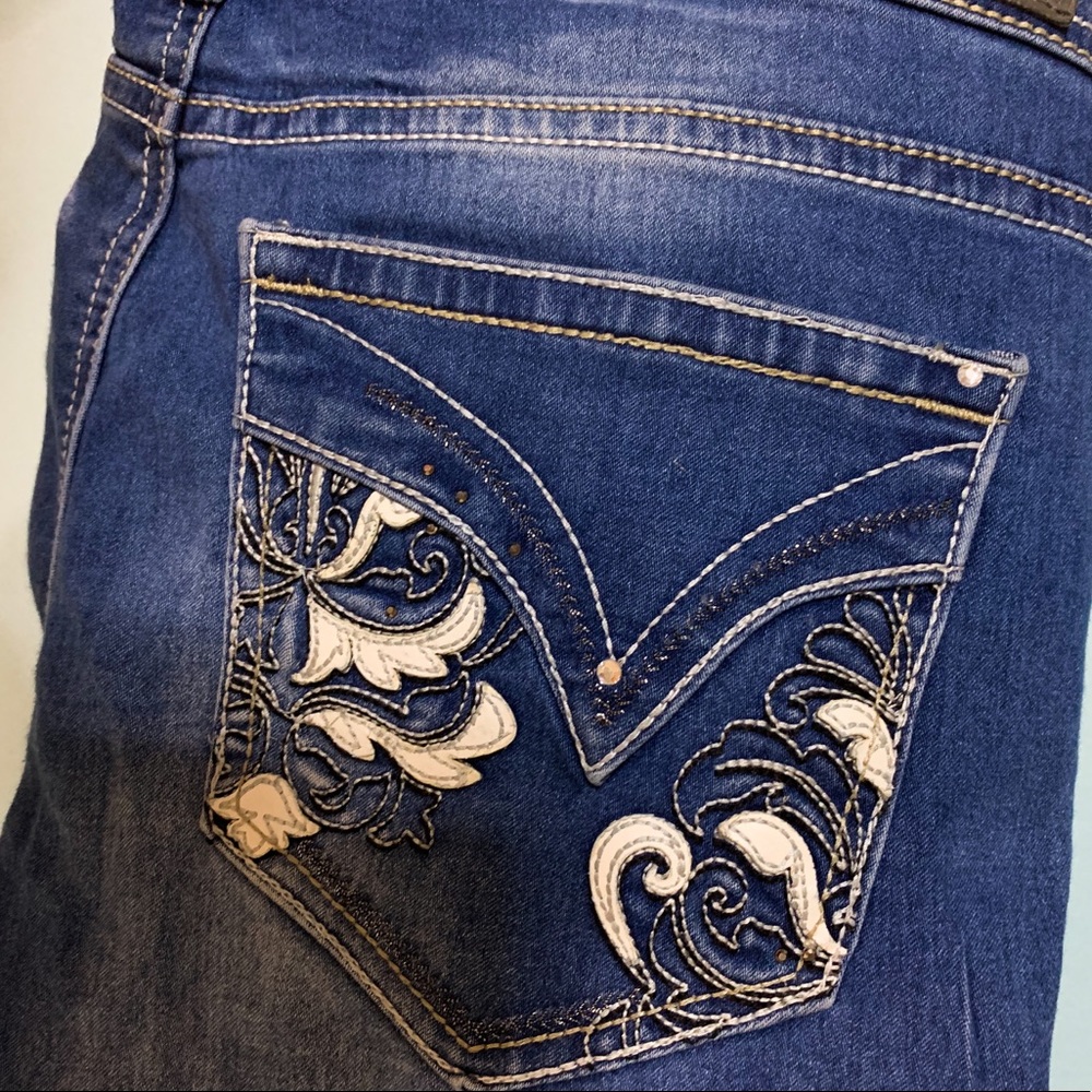 Distressed Jeans